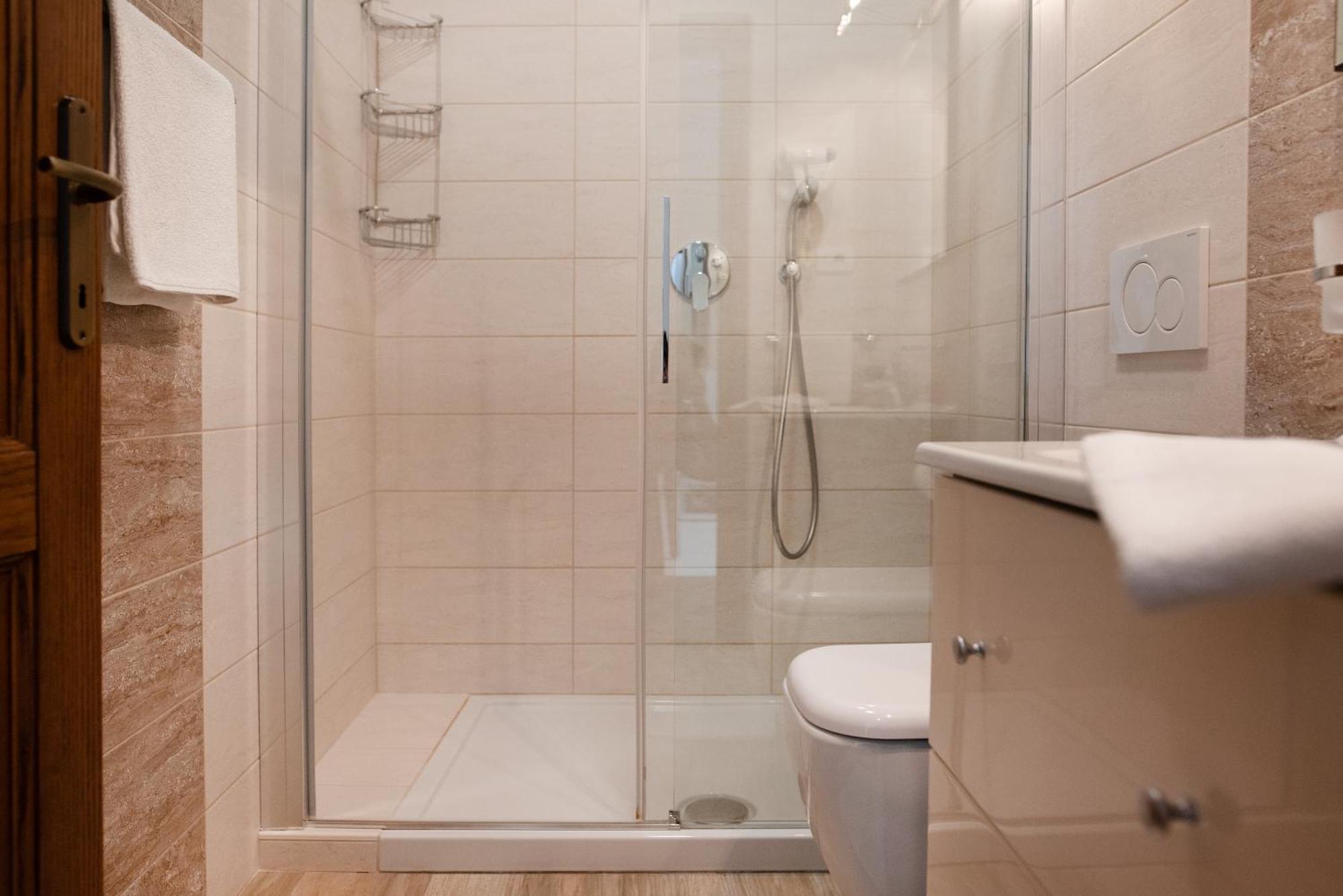 Truffle House Karlic Apartment Buzet Bagian luar foto